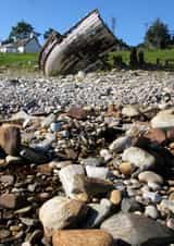 Shoreline Shipwreck Card 25009 created by Alan Freeman