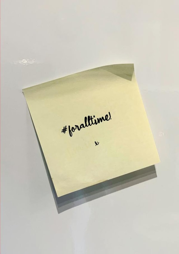 Message to a loved one on a sticky-note 1001 created by Bear and Shrew